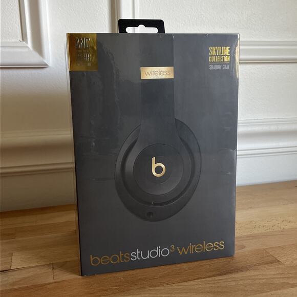 Beats by Dr. Dre Studio3 Bluetooth On Ear Wireless Headphones - Shadow Gray - Picture 1 of 10